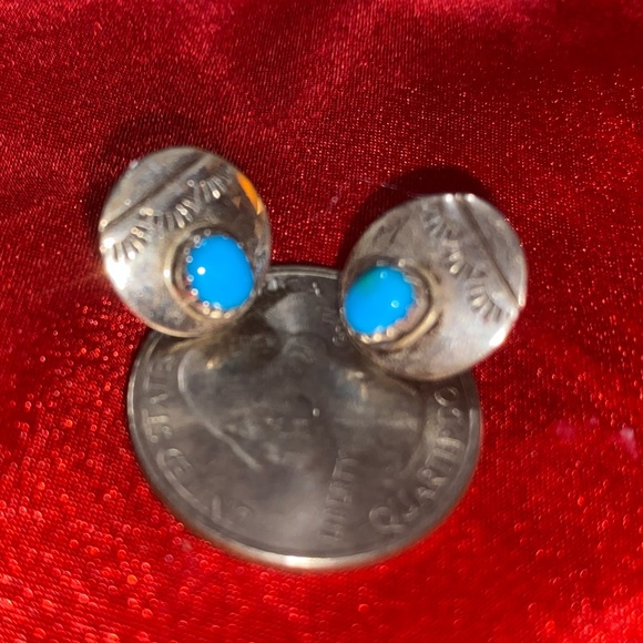 Sterling Turquise Antique Earrings - Picture 7 of 7